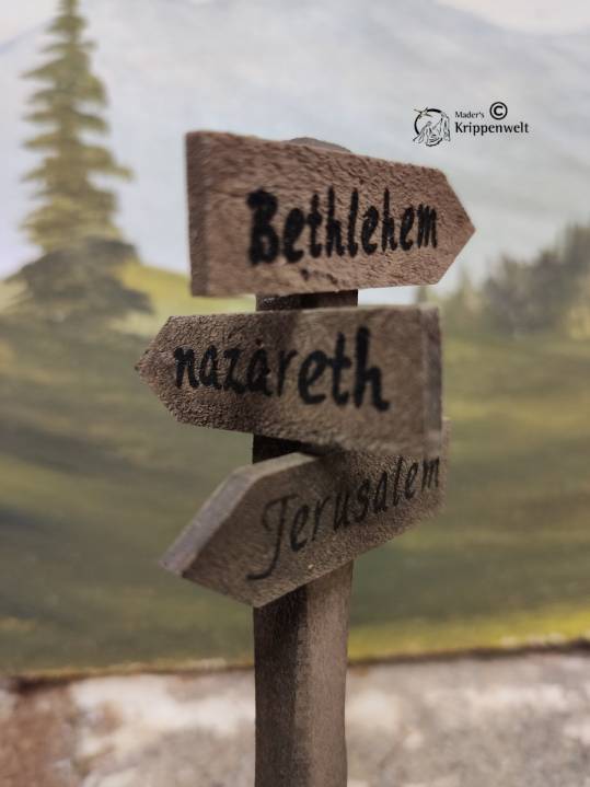 klicken um großes Bild anzuzeigen Krippe selber bauen einen orientalischen Wegweiser als Krippenbotanik