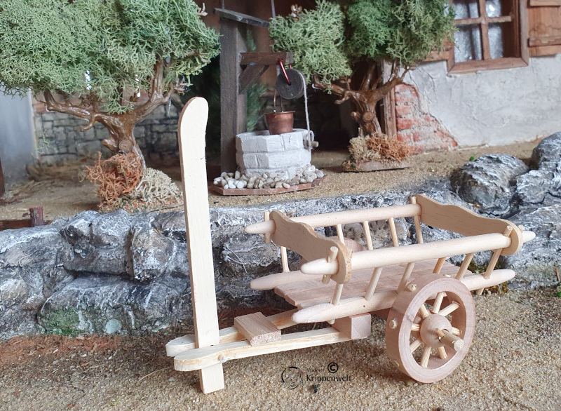 Artikel anzeigen Holzkarren als Weihnachtskrippenzubehör
