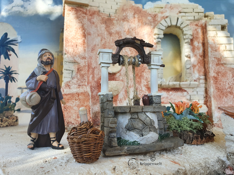 klicken um großes Bild anzuzeigen Weinballon Holz als Krippenzubehör