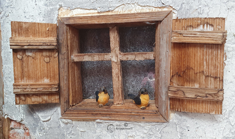 klicken um großes Bild anzuzeigen Krippenfiguren, ein Vogelpaar aus Kunstharz