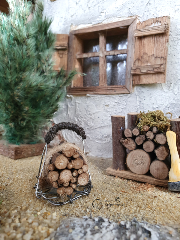 Holzkorb als Weihnachtskrippenzubehör