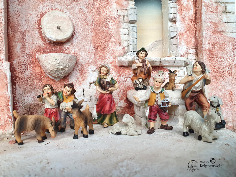 klicken um großes Bild anzuzeigen 20220919 190410018de maders-krippenwelt