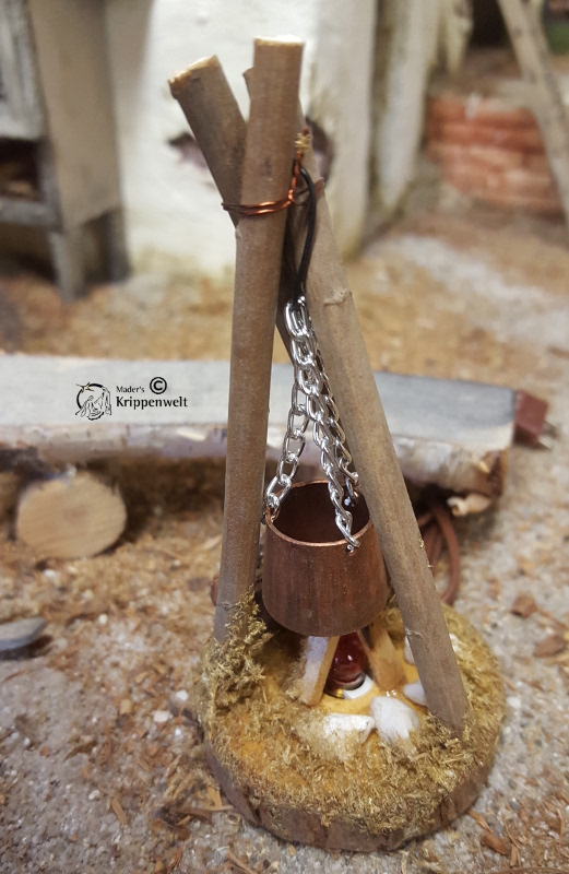 klicken um großes Bild anzuzeigen elektrisches Lagerfeuer als Krippenelektrik