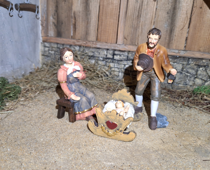 Artikel anzeigen Heilige heimatliche Bauernfamilie für 11er Figuren / 4-teilig