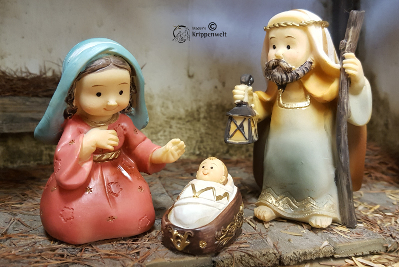 klicken um großes Bild anzuzeigen schöne Krippenfiguren für Kinder
